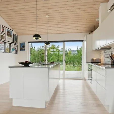 Three-bedroom In *