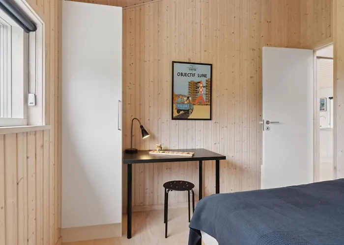 Three-bedroom In Casa vacanze *