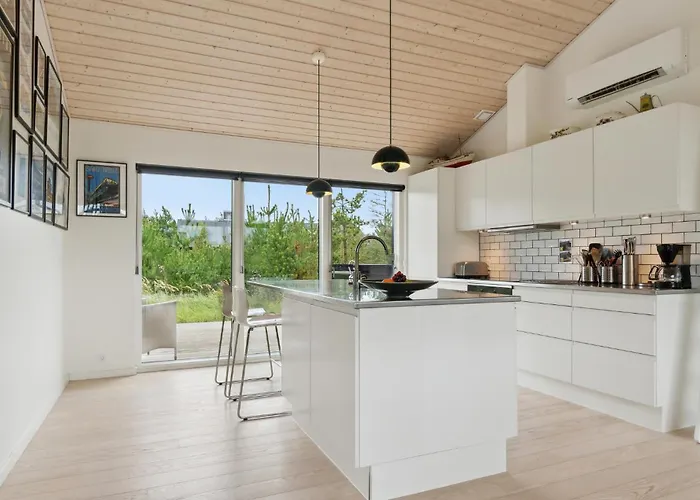 Three-bedroom In Fjerritslev
