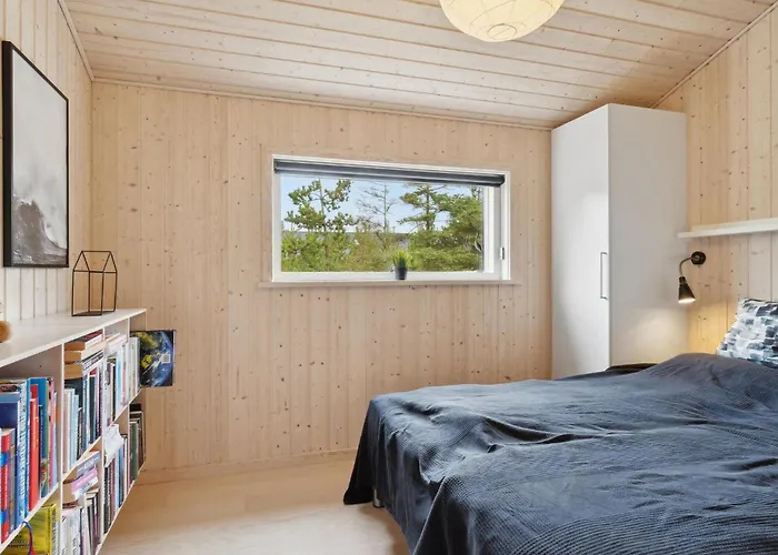Three-bedroom In Casa vacanze